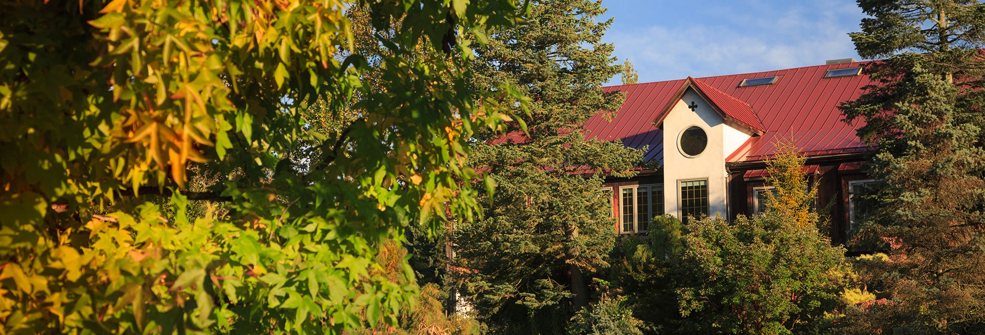 visitpa_Lehigh Valley_Glasbern Inn_exterior-min