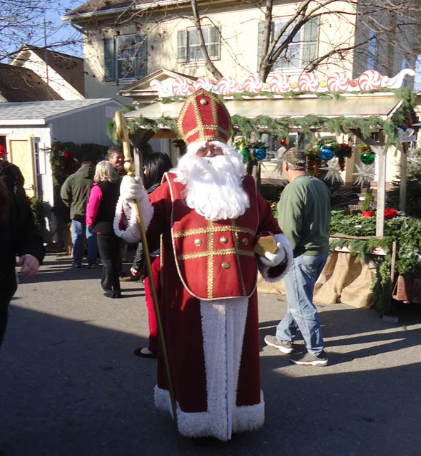 Saint at Mifflinburg's Christkindl Market