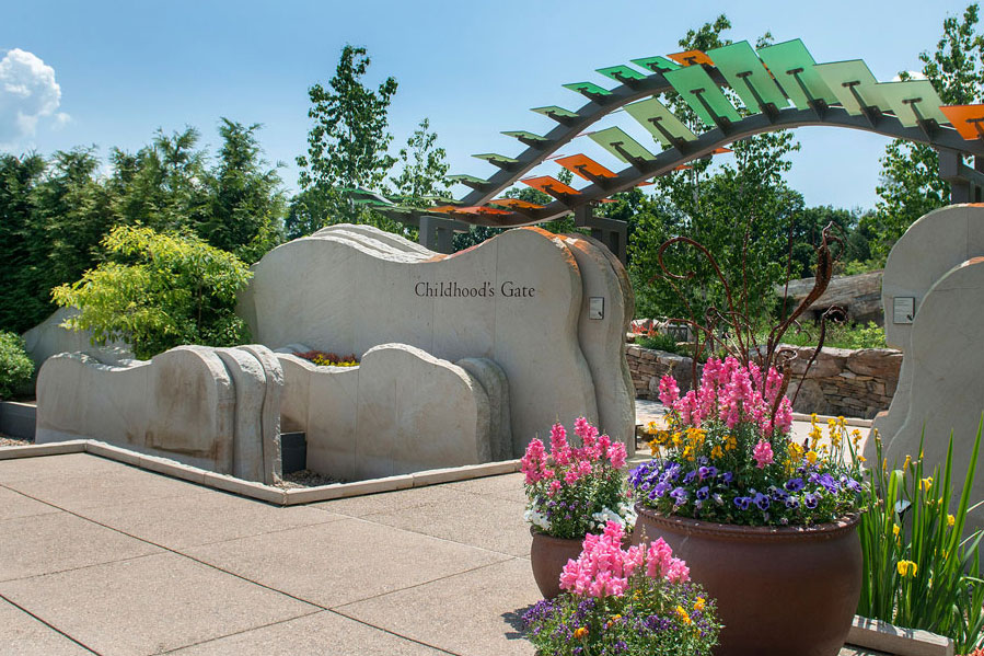 beautiful entrance to the Arboretum