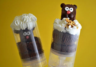 Groundhog cupcake