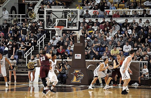 basket ball match in play