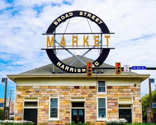 Harrisburgs Broad Street Market building