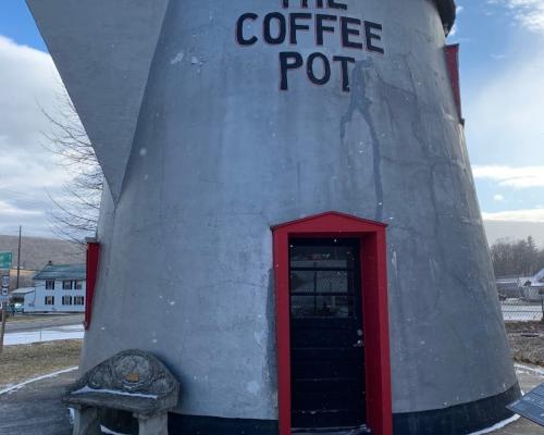 coffee pot structured coffee shop