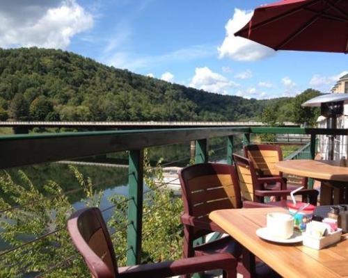 Allegheny Grille patio view